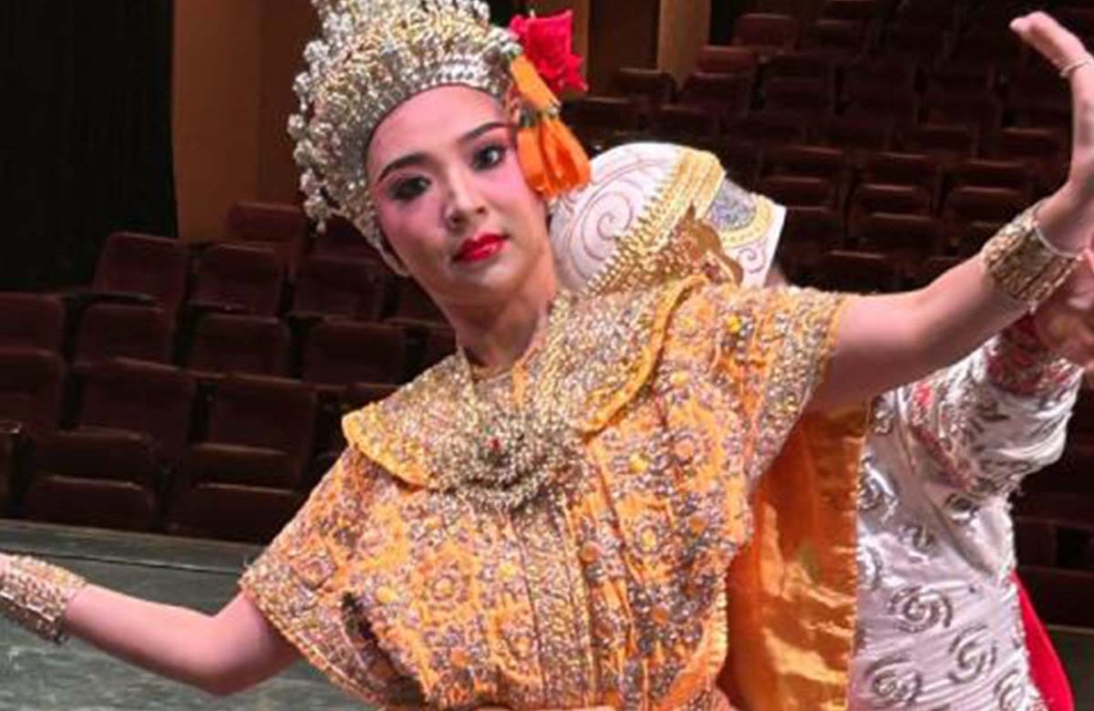 Historic Bangkok Theatre’s Passionate Performers Keep Masked Art Alive