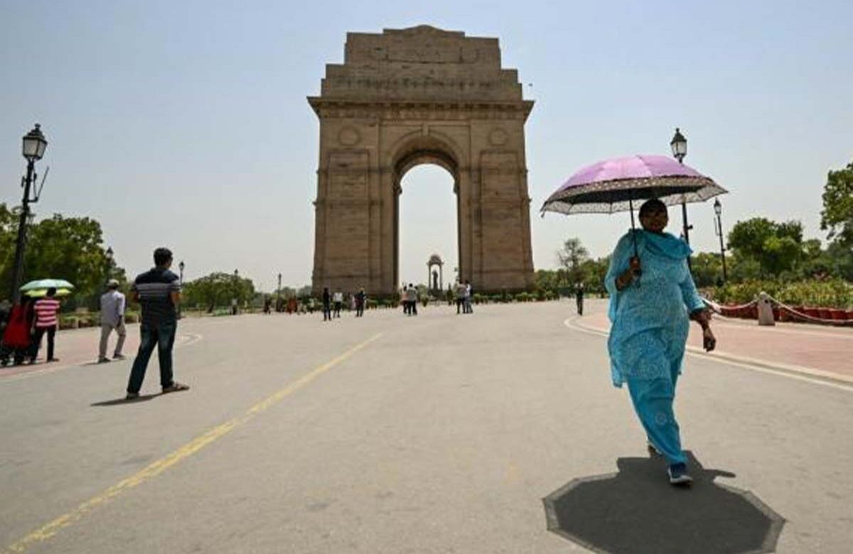 Delhi Heatwave: ‘Unbearable’ Conditions with Temperatures Near 50°C