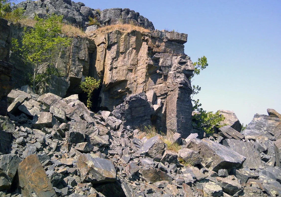 Mysterious Magma in Extinct Volcanoes May Hold Key to Future Clean Energy